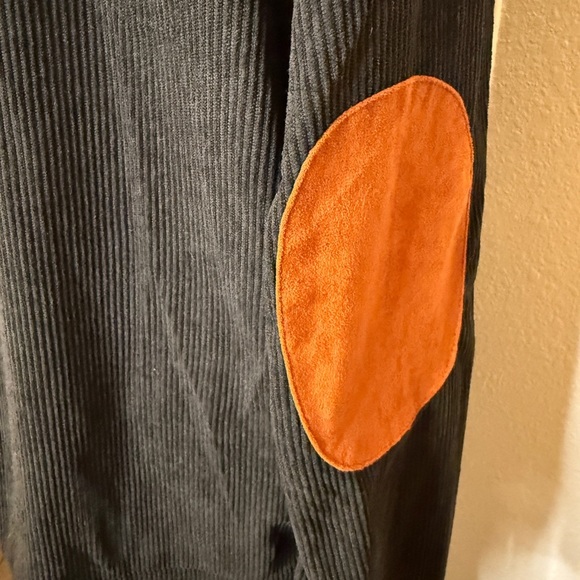 Coofandy Men’s Black Ribbed Pullover - Picture 8 of 8